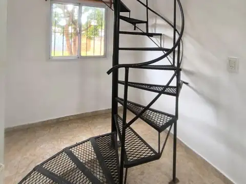 Departamento en Alquiler con 2 cocheras