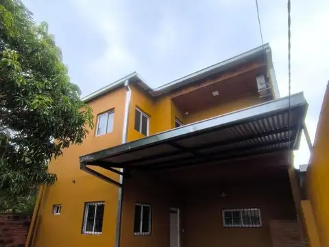 DÚPLEX DE 2 DORMITORIOS EN B° VILLA DOLORES