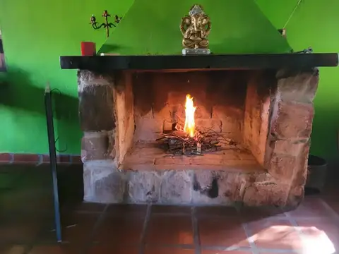 Pública