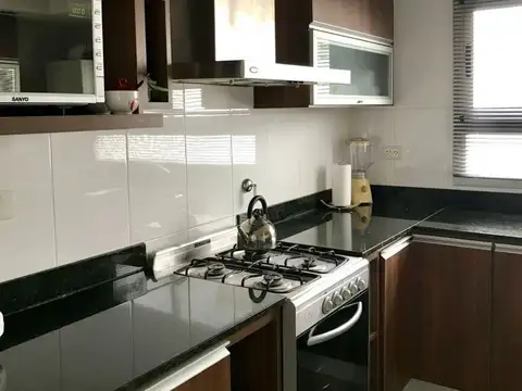Departamento en Alquiler Temporal con 1 cocheras