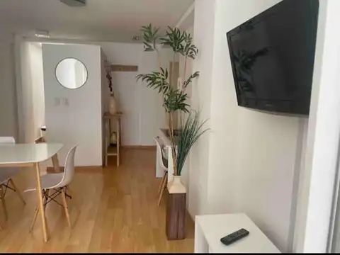 Departamento en Alquiler en Recoleta, $ 900.000