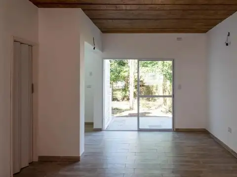 Casa 3 ambientes con 1 baño