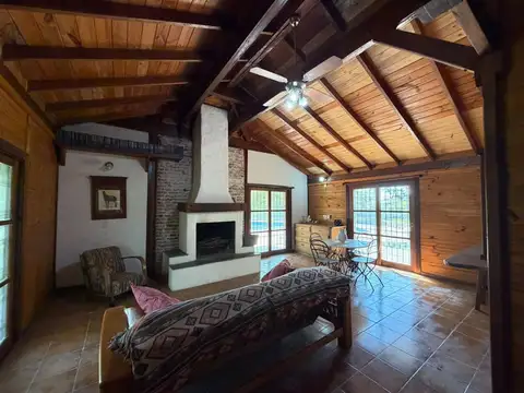 Casa 3 ambientes con 1 baño