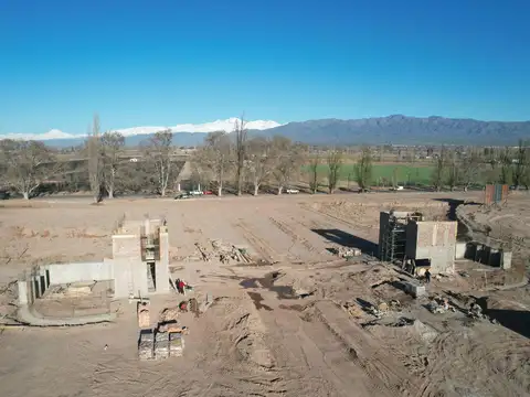 Viamonte  al 1000, Chacras de Coria