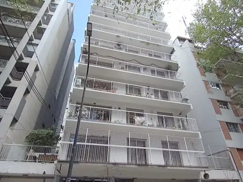 VILLA URQUIZA DEPARTAMENTO 4 AMBIENTES BALCON COCH