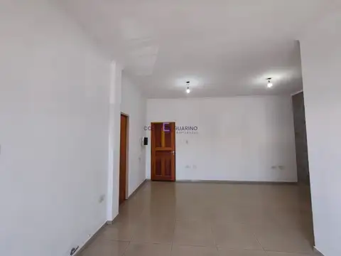 Avenida Juan Manuel de Rosas 100