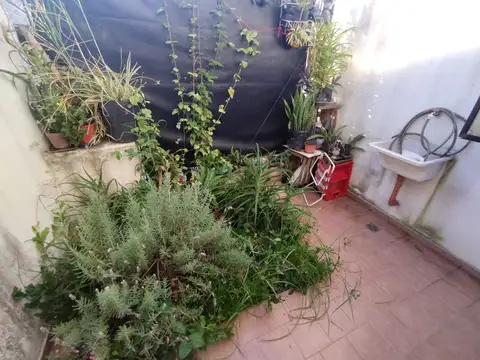 Depto Tipo Casa en Alquiler de 1 dormitorio