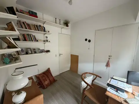 VENTA DEPTO 4 AMBIENTES CON BALCON VILLA MARTELLI