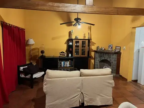 Departamento en Alquiler en Ricardo Rojas, $ 800.000