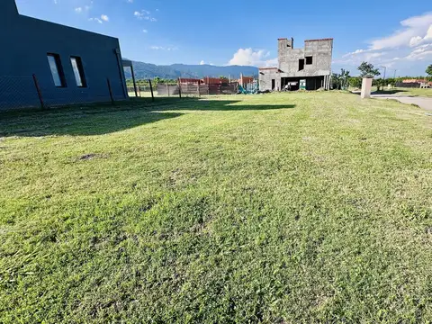 Country Prados de Yerba Buena