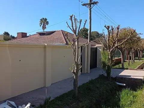 Quinta en Venta de 2 dormitorios