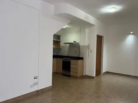 Depto Tipo Casa en Alquiler de 1 dormitorio