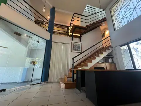 Venta oficinas uso profesional