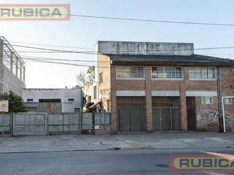 Alquiler Local   Depósito 490 m2 - Sobre Ruta 202 a 200 metros de Panamericana - Don Torcuato