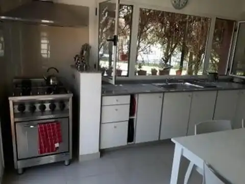 Casa en Venta en Manuel Alberti, USD 205.000