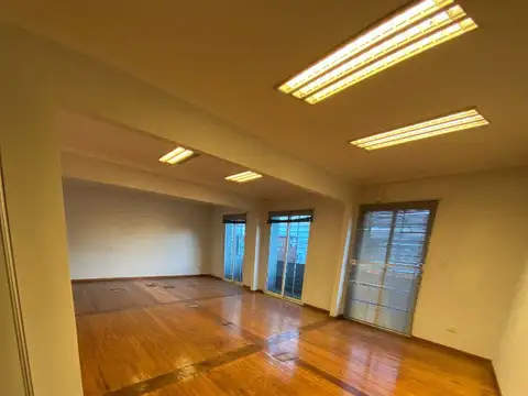 Departamento / Local en Venta, Esteban Adrogue