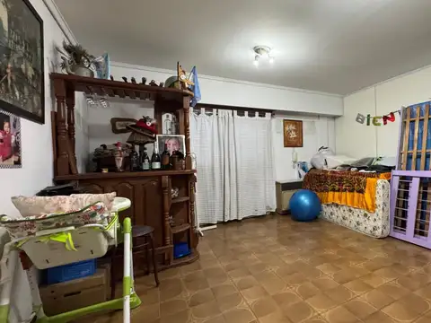 Eva Perón 5200