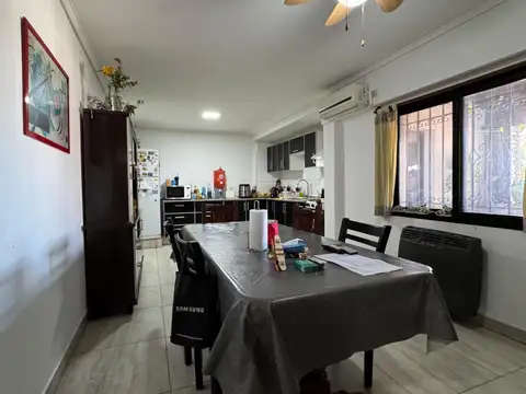 Casa en Venta en Villa de Mayo, USD 270.000