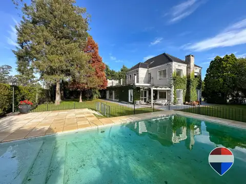 CASA EN VENTA CAÑUELAS  BARRIO ALTOS DEL CARMEN