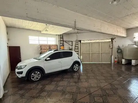 Venta Casa 4 ambientes