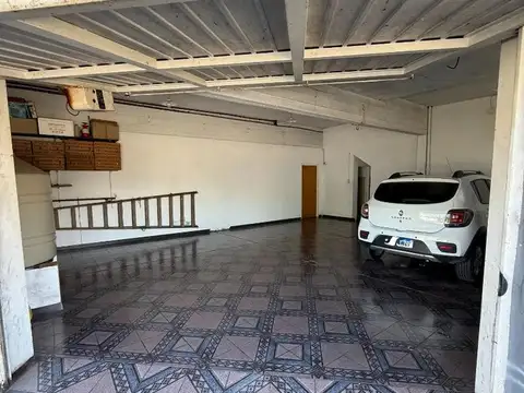 Casa en Venta en Morón Sur, USD 195.000