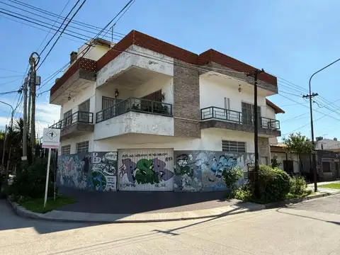 Venta Casa 4 ambientes