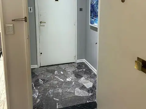 VUELTA DE OBLIGADO  al 2400