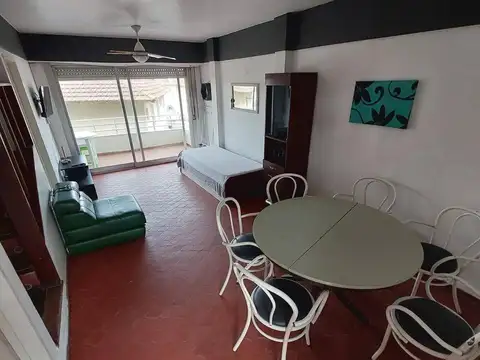 Paseo 131 entre avenidas 2 y 100