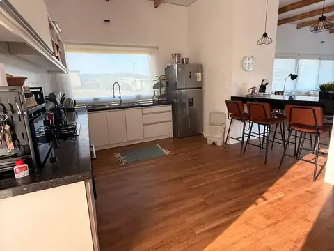 Casa en Alquiler en Bella Vista, $U 65.000