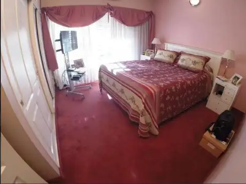 Depto Tipo Casa en Venta en Lomas de Zamora, USD 210.000