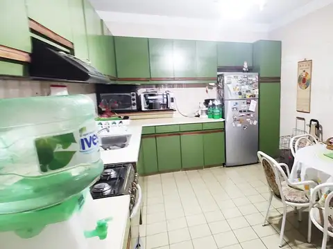 VENTA CASA LA MEJOR UBICACION DE BALLESTER