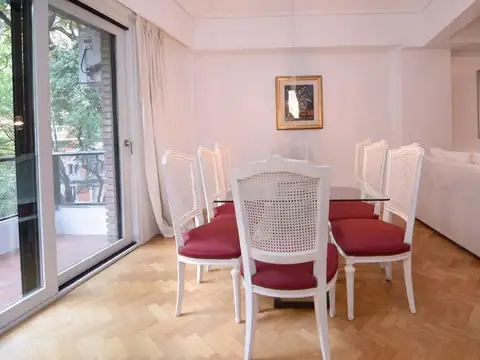 Departamento en Alquiler con 1 cocheras