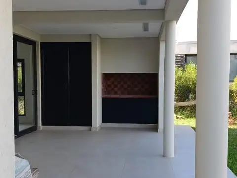 Casa en Venta en Rumenco Joven, USD 380.000