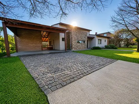 Casa en Alquiler en Ibarlucea, $ 1.950.000