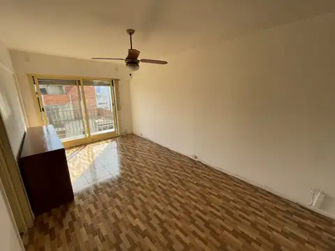 virrey cevallos 1100, Piso 8