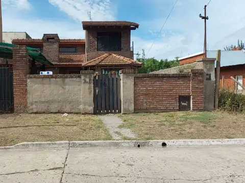 Casa - Venta - Argentina, Ezeiza - Liniers 567