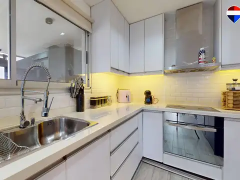 Casa en Alquiler con 1 cochera