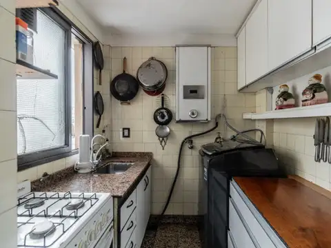 San Nicolás 300, Piso 3