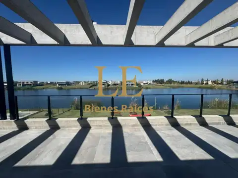 Casa en Venta en El Naudir, USD 480.000