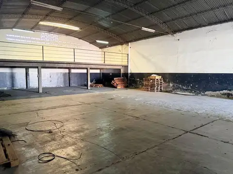 Exc Galpón 350 M2 Alq + Depto 2 Dor Terraza