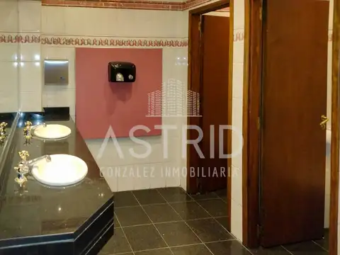 Local en Venta en Tigre Centro, USD 2.600.000