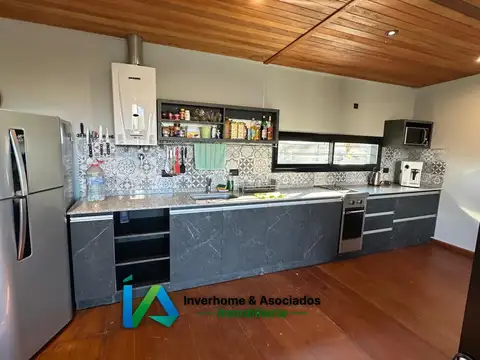 Casa 5 ambientes con 3 baños