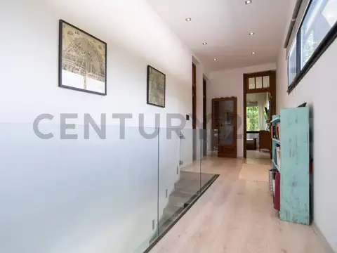 16 entre 52 y 53 100, Piso 0