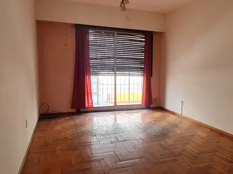 Venta de Departamento en Caseros, Tres de Febrero