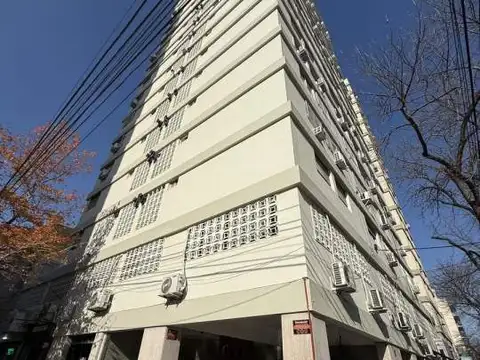 Departamento-Venta-Monte Castro