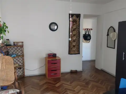 DONIZETI 500, Piso 7
