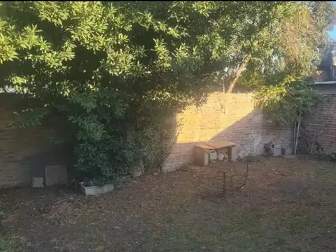 CASA EN VENTA, B°LANUSSE -LUJAN