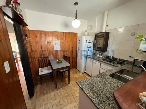 VENTA DEPARTAMENTO TIPO PH DE 4 AMBIENTES EN BURZACO