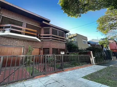 VENTA FLORIDA VLOPEZ ELEGANTE CASA 5 AMB EXC UBIC