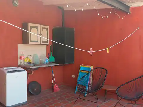 Depto Tipo Casa en Venta al Este